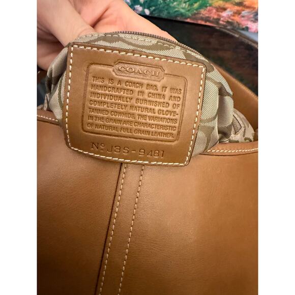 GUC Authentic Vintage Coach Soho? 9481 2 Way Bag in Camel - Picture 9 of 10